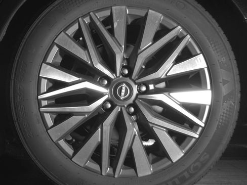 Used 2025 Nissan Altima 2.5 SV image 14