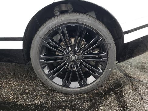 New 2026 Land Rover Range Rover Velar Dynamic SE image 27