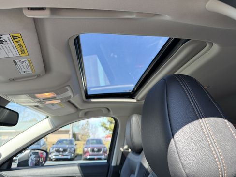 Used 2023 MAZDA CX-5 AWD 2.5 S w/ Premium Package image 24