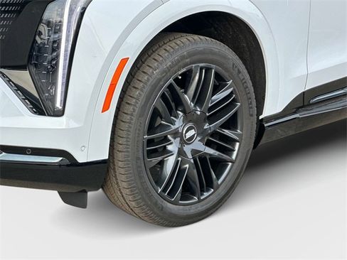 New 2026 Cadillac Escalade IQ Sport 1 w/ LPO, ONYX Package image 17