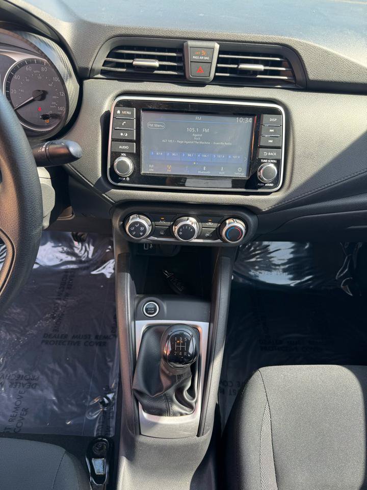Used 2020 Nissan Versa S FWD image 32