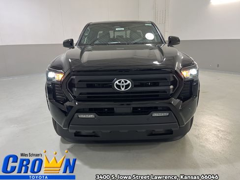 New 2026 Toyota Tacoma SR5 AWD/4WD image 2