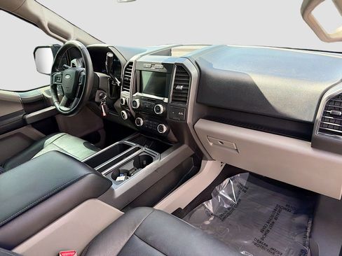 Used 2017 Ford F150 XLT w/ Equipment Group 302A Luxury image 13