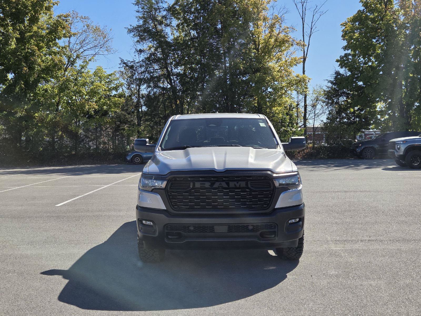 Used 2025 RAM 1500 Warlock AWD/4WD image 8