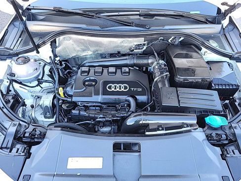 Used 2018 Audi Q3 2.0T Premium w/ Convenience Package image 5