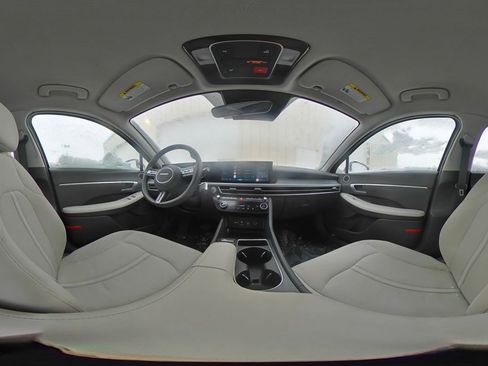 Used 2025 Hyundai Sonata SEL image 43