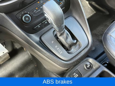 Used 2020 Ford Transit Connect XL FWD image 22