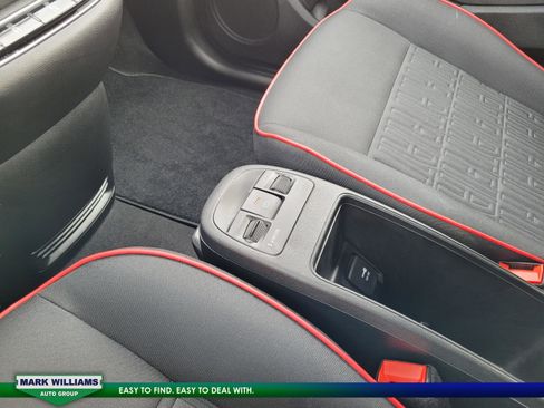 Used 2024 FIAT 500 e (RED) image 25