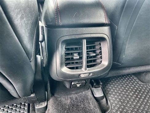 Used 2014 Jeep Cherokee Trailhawk w/ Technology Group image 20