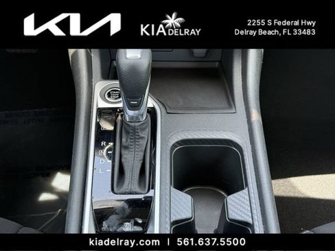 Used 2023 Nissan Sentra SV FWD image 22