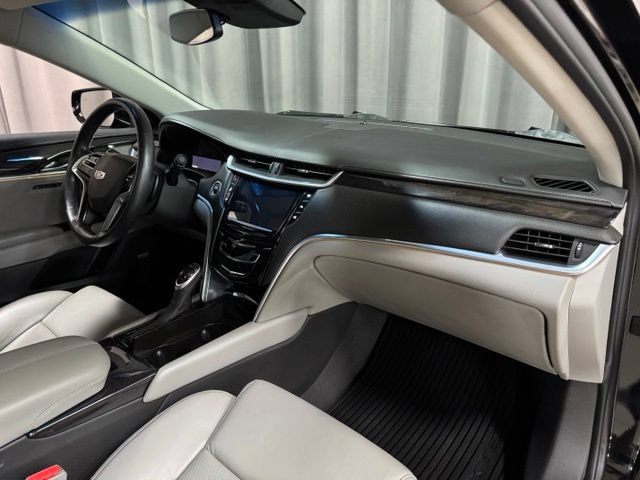 Used 2016 Cadillac XTS Luxury w/ Driver Awareness Package FWD image 8