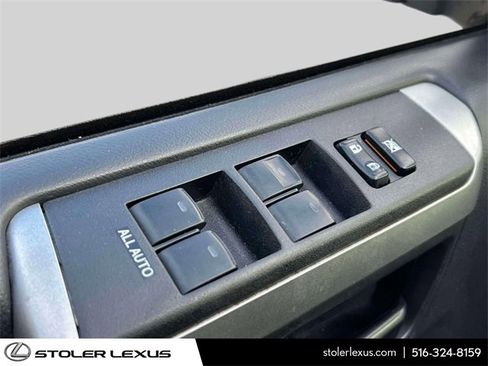 Used 2012 Toyota 4Runner SR5 image 21