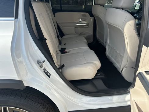 New 2026 Mercedes-Benz GLB 250 4MATIC image 17
