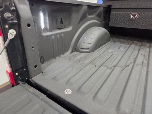 Used 2019 Ford F250 Lariat w/ Lariat Ultimate Package image 32