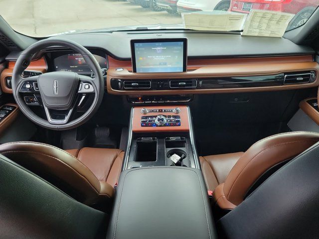 Certified 2020 Lincoln Aviator Reserve w/ Equipment Group 202A AWD/4WD image 19