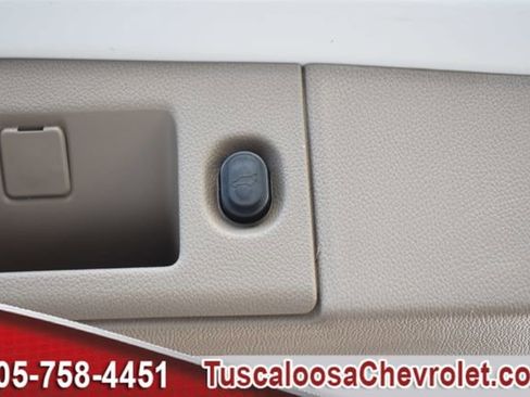 Used 2018 Chevrolet Tahoe LT w/ Luxury Package image 12