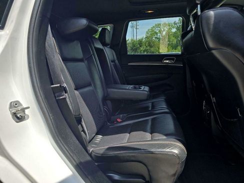 Used 2015 Jeep Grand Cherokee Limited w/ Luxury Group II image 26