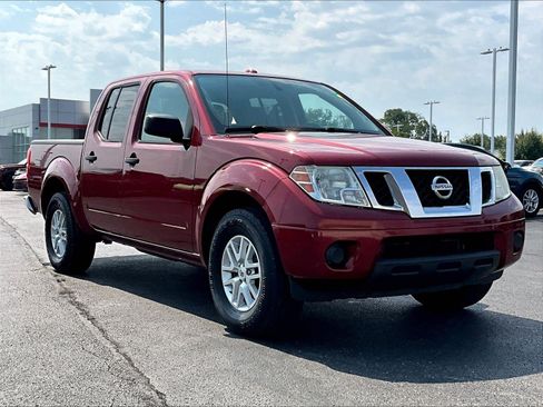 Used 2018 Nissan Frontier SV RWD image 3