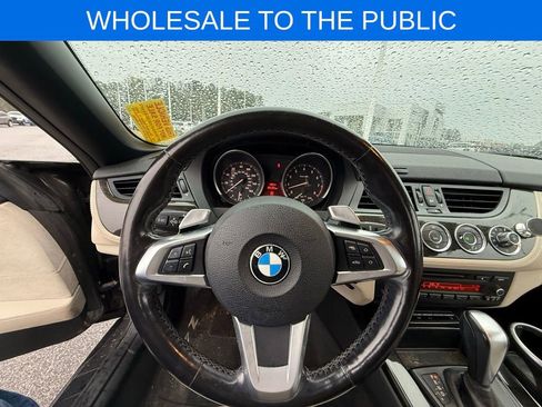 Used 2011 BMW Z4 sDrive30i image 14