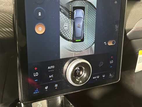 Used 2025 Ford Mustang Mach-E Premium w/ Sport Appearance Package image 33