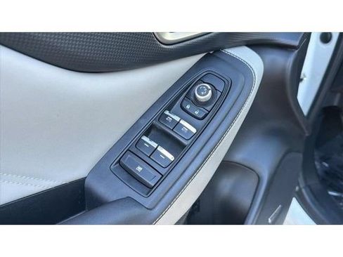 Used 2022 Subaru Forester Limited AWD/4WD image 15