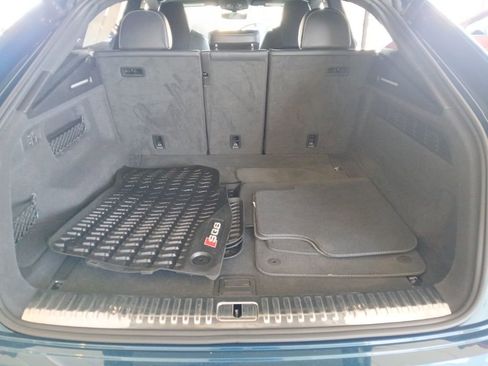 Used 2022 Audi SQ8 Prestige image 21