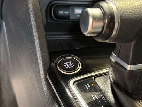 Certified 2024 Kia Sportage EX AWD/4WD image 29