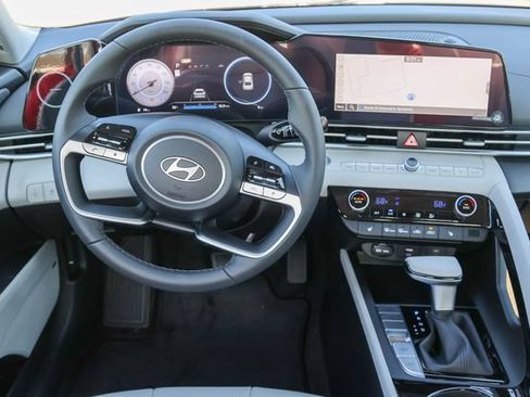 New 2026 Hyundai Elantra Limited FWD image 13