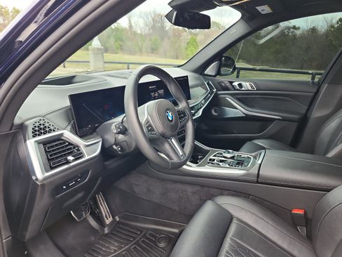 Used 2025 BMW X5 M60i image 16