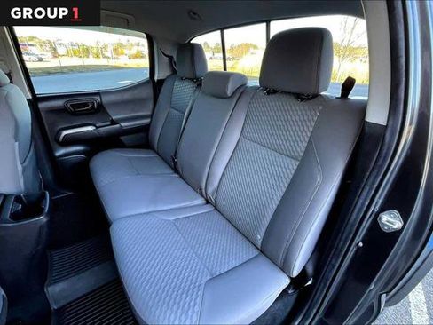 Certified 2023 Toyota Tacoma SR5 AWD/4WD image 21