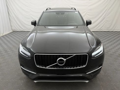 Used 2019 Volvo XC90 T6 Momentum w/ Protection Package Premier AWD/4WD image 3