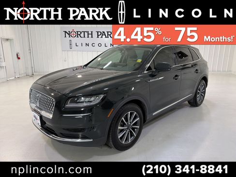 Used 2022 Lincoln Nautilus FWD image 1