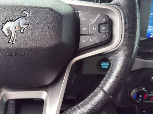 Used 2022 Ford Bronco Black Diamond AWD/4WD image 16