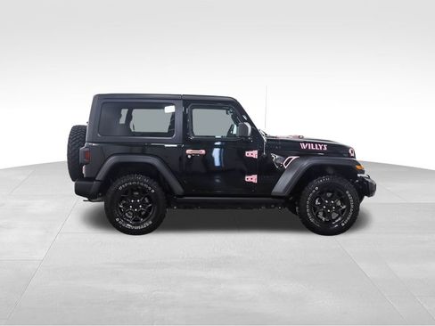 Used 2023 Jeep Wrangler Willys image 6