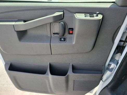 Used 2025 GMC Savana 2500 w/ Driver Convenience Package RWD image 22