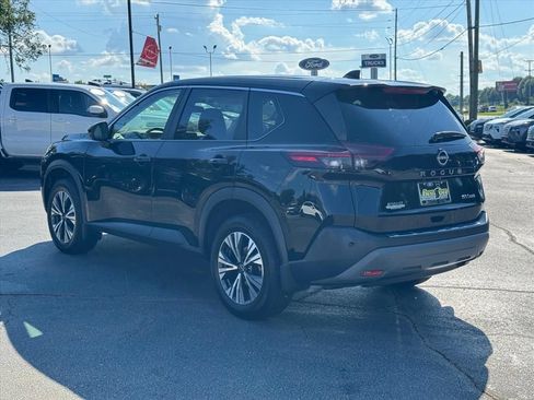 Certified 2022 Nissan Rogue SV AWD/4WD image 5