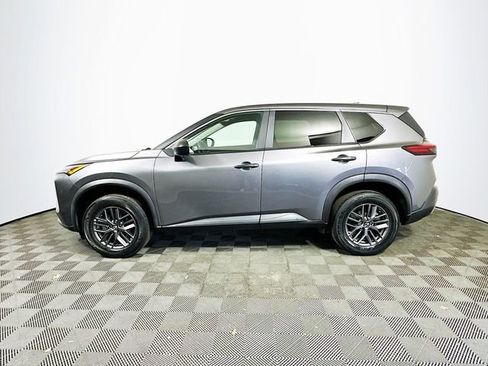 Used 2023 Nissan Rogue S image 5