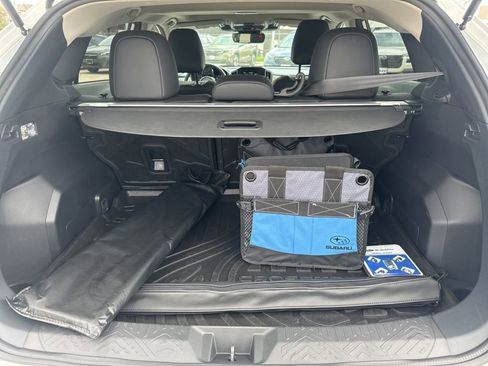 Certified 2025 Subaru Crosstrek 2.5i Limited w/ Crosstrek Mirror Package image 8