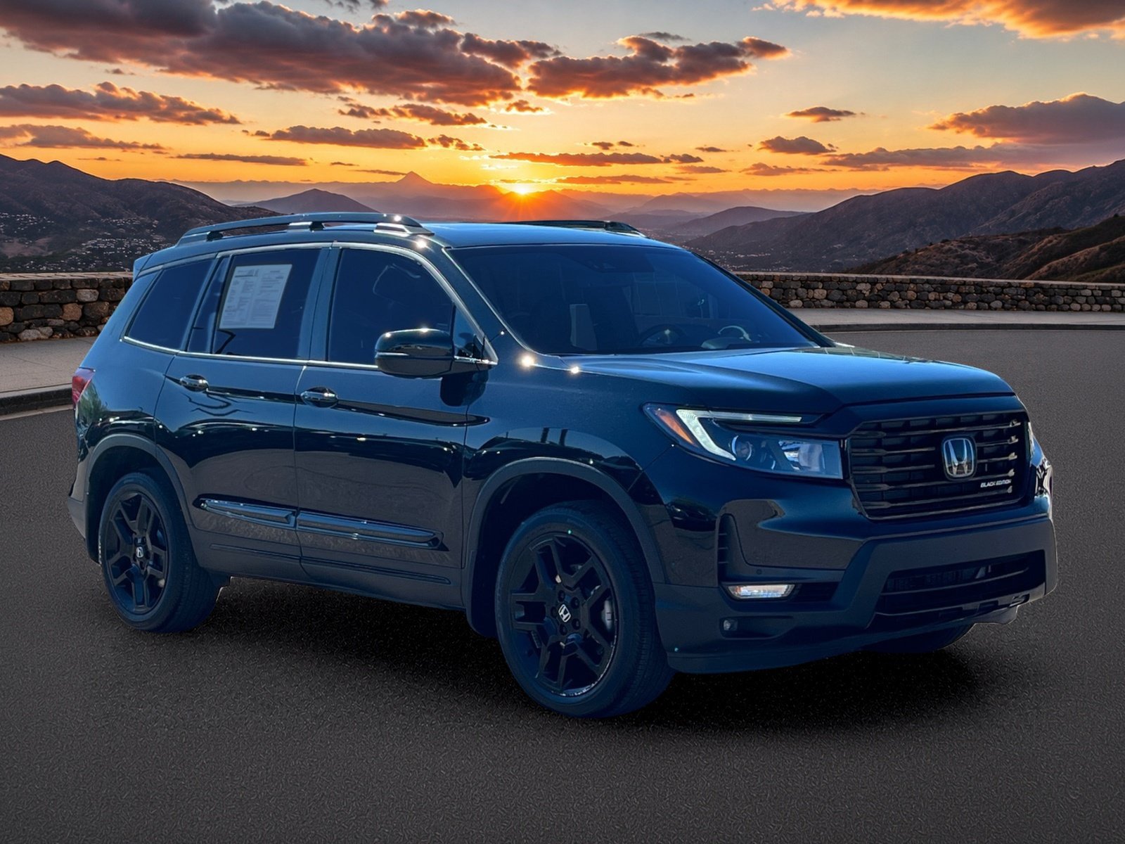 Used 2025 Honda Passport Black Edition image 7