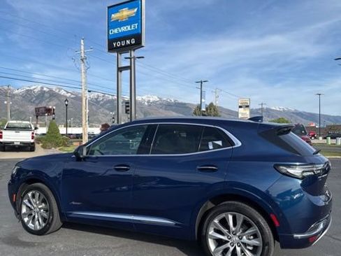 Used 2023 Buick Envision Avenir AWD/4WD image 4