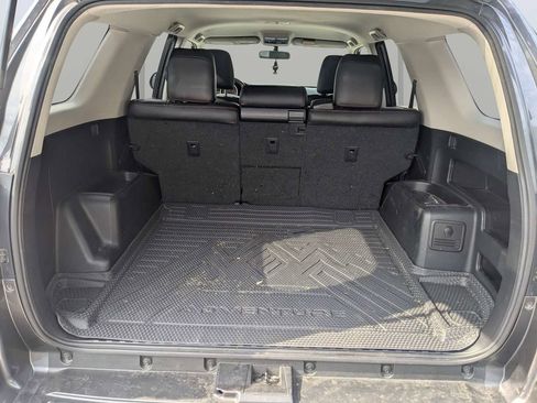 Used 2012 Toyota 4Runner SR5 RWD image 12