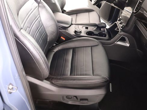 Used 2024 Ford Ranger Lariat w/ FX4 Off-Road Package image 13