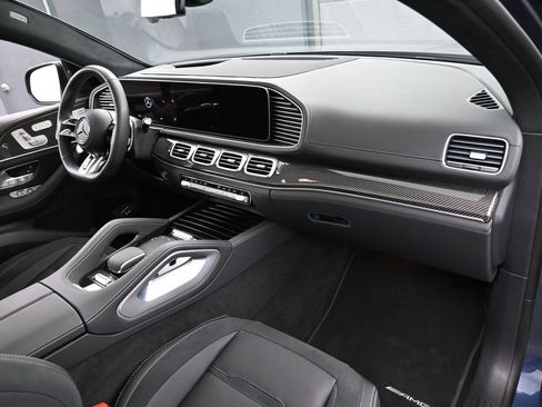 Used 2025 Mercedes-Benz GLE 63 AMG S image 33