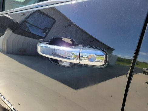 New 2025 GMC Sierra 3500 Denali w/ Denali Reserve Package image 9