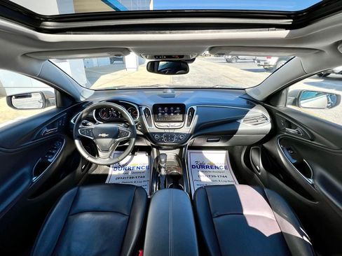 Used 2024 Chevrolet Malibu LT image 2