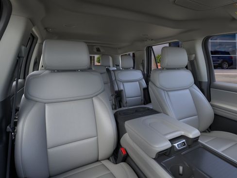 New 2026 Ford Expedition Active AWD/4WD image 10