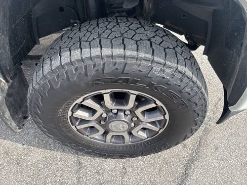 Used 2022 RAM 3500 Limited AWD/4WD image 9