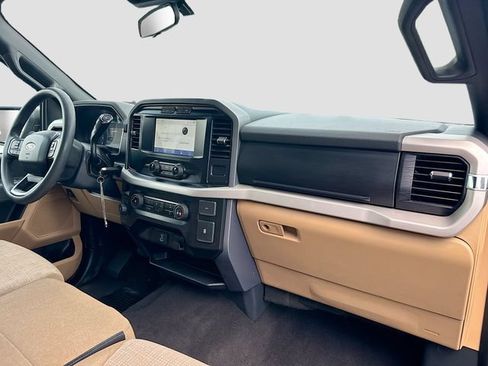 Used 2023 Ford F150 XLT AWD/4WD image 32