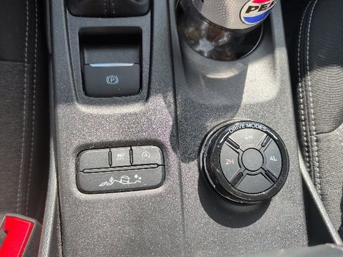 Used 2024 Ford Ranger XLT w/ FX4 Off-Road Package image 18