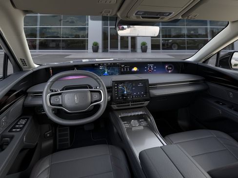 New 2026 Lincoln Nautilus Premier AWD/4WD image 9